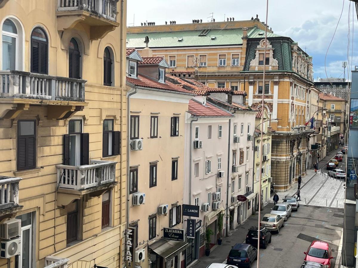 Apartman Lora Leilighet Rijeka Eksteriør bilde
